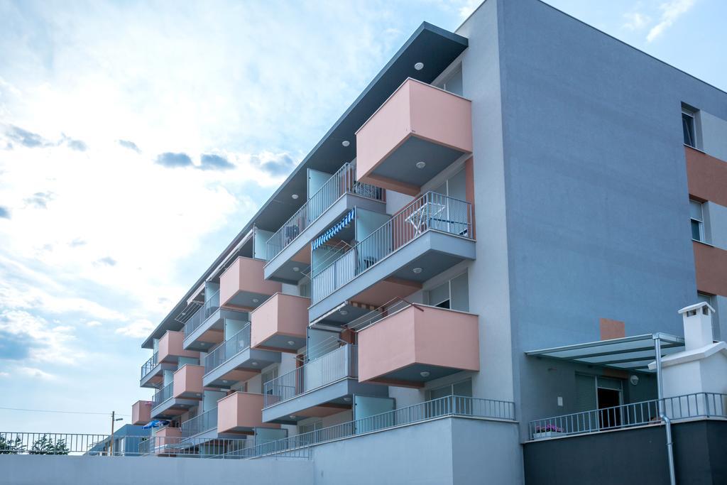 Studio Teuta - Private Parking Split Exterior foto