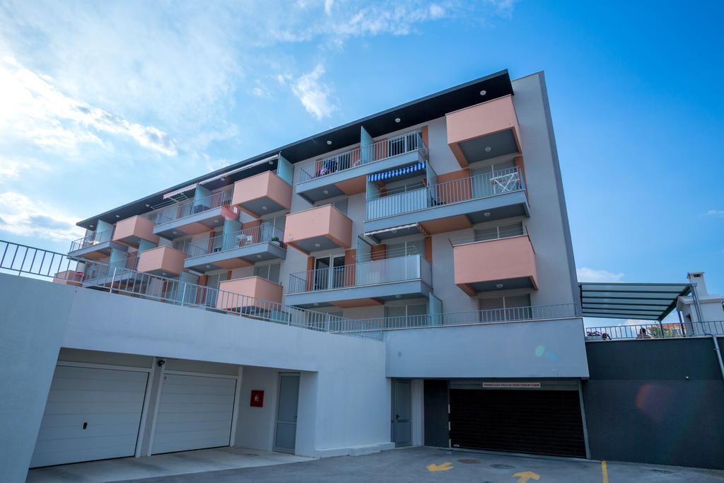 Studio Teuta - Private Parking Split Exterior foto